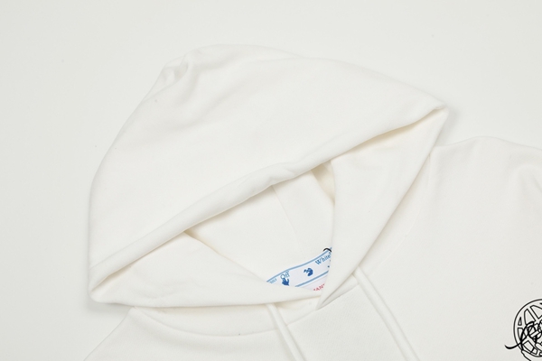 ブランドパーカー着用イメージ